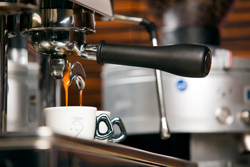 Vor-Ort-Techniker-Kaffeemaschine 